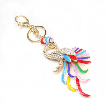 alibaba yiwu manufacturer wholesale metal rhinstone peacock keychain